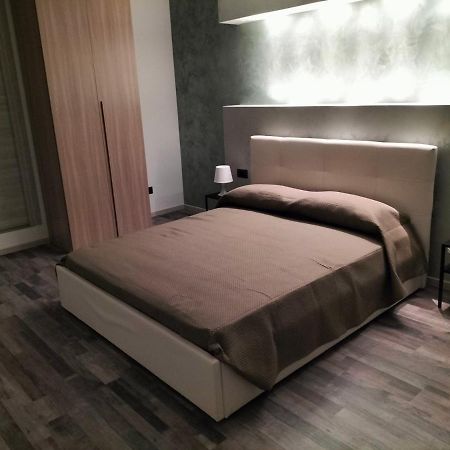 Santiago Rooms Caltagirone Bagian luar foto